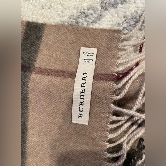 Authentic Burberry Scarf - Picture 2 of 4